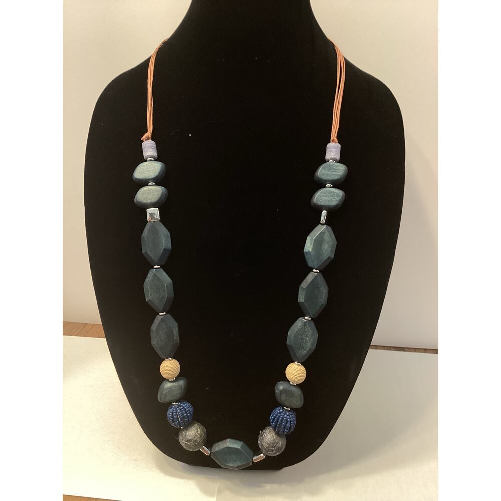 Chicos Blue Polished Wood Chunky BOHO Necklace